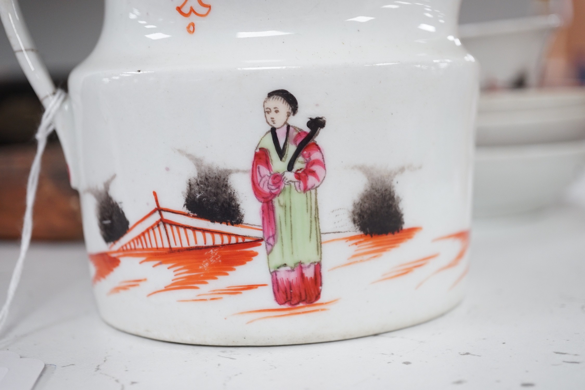 A group of New Hall porcelain boy and butterfly pattern 421 teawares, c.1800